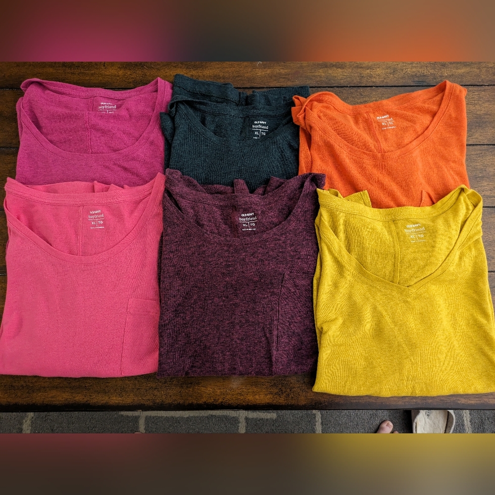 Bundle of 8 XL Old Navy Women's Linen Boyfriend Tees